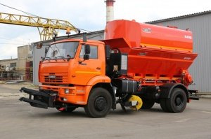 Комбинированная машина КО-829Д1-20 на шасси КАМАЗ 53605